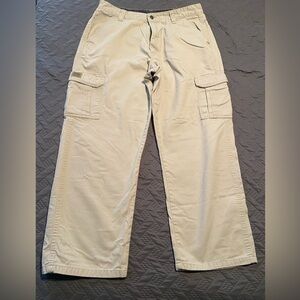 Wrangler Originals Cargo Khakis men’s size 35x28